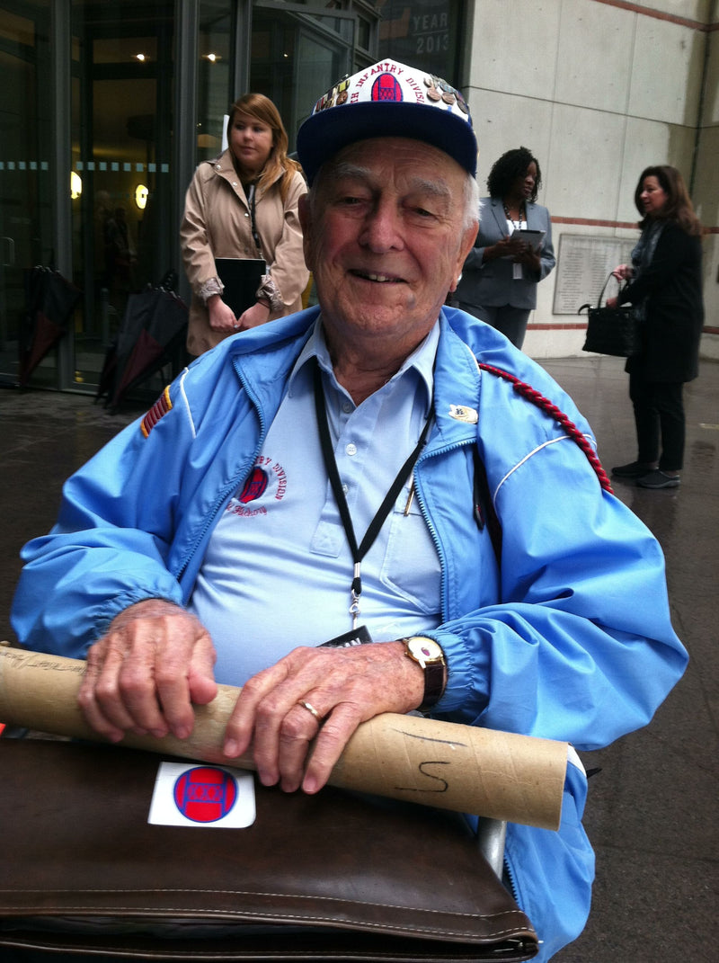 Holocaust survivors, veterans gather at DC museum